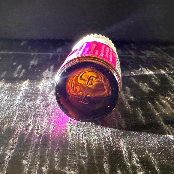 Young Living - Bundle of 5 oils - Fir/Geranium/EnRGee/Sacred Frank/Black Pepper - Picture 3 of 7